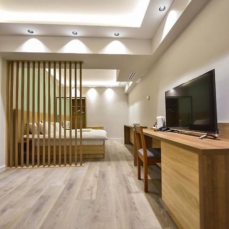 Baron Boutique Hotel Yerevan Luaran gambar