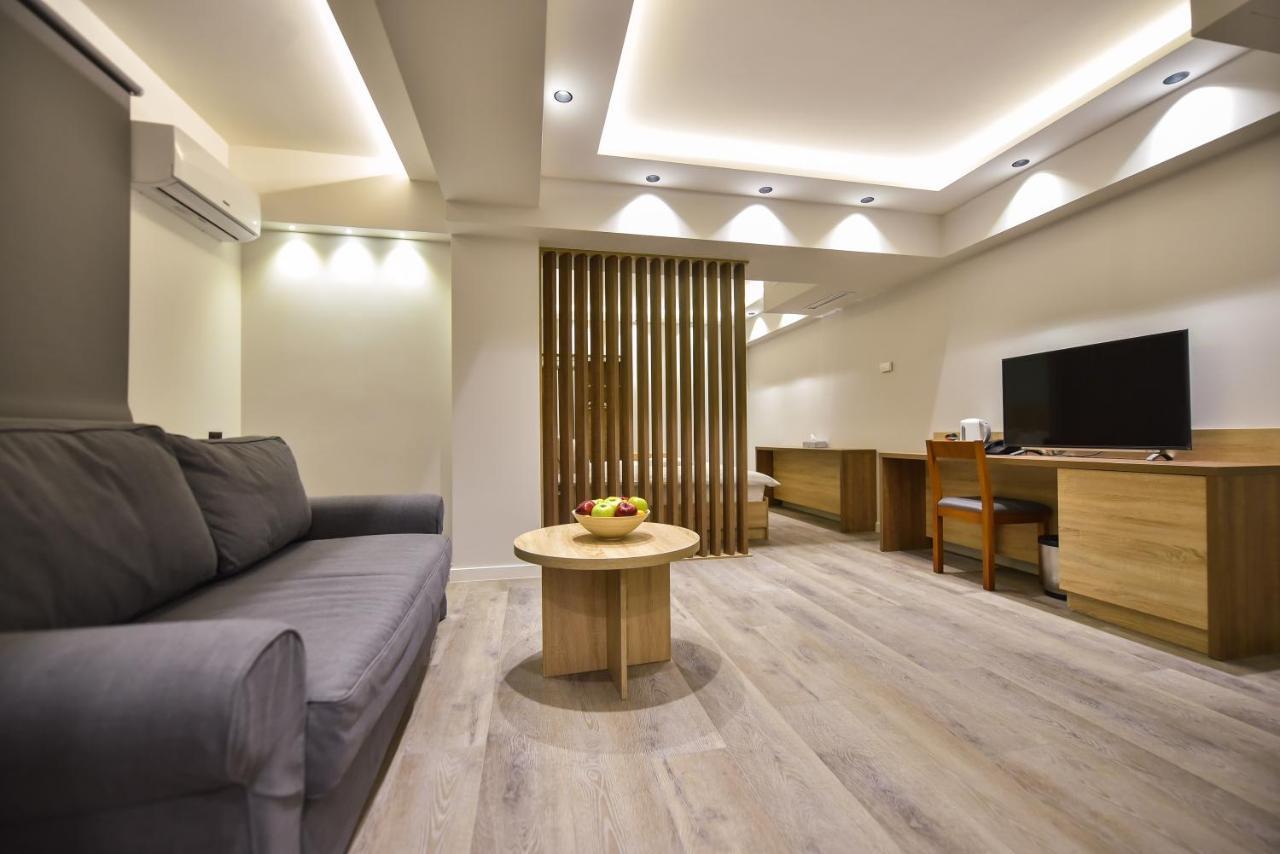 Baron Boutique Hotel Yerevan Luaran gambar