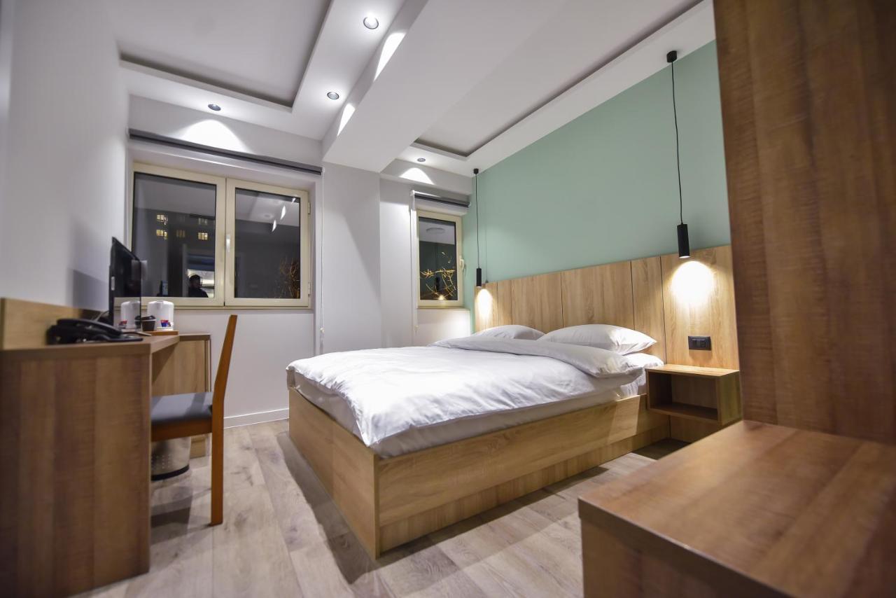Baron Boutique Hotel Yerevan Luaran gambar